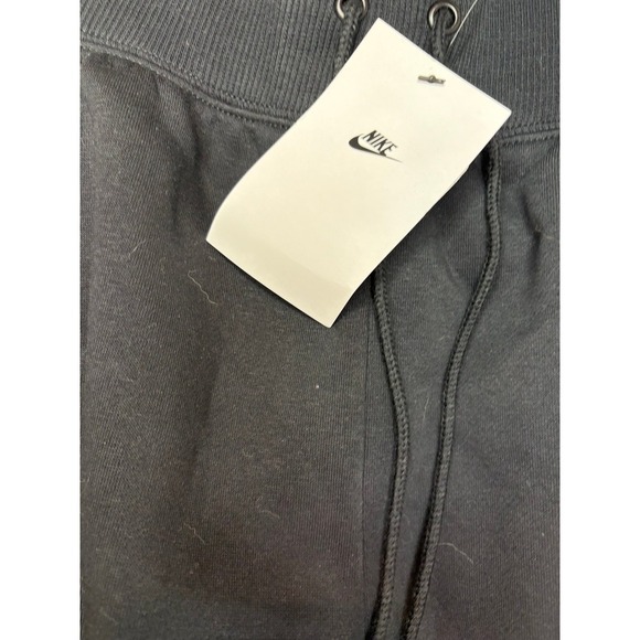 NWT standard fit high rise, crop length Nike sweatpants size 2X - Picture 3 of 11